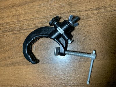 Kupo C-05 - Струбцина для подвеса оборудования